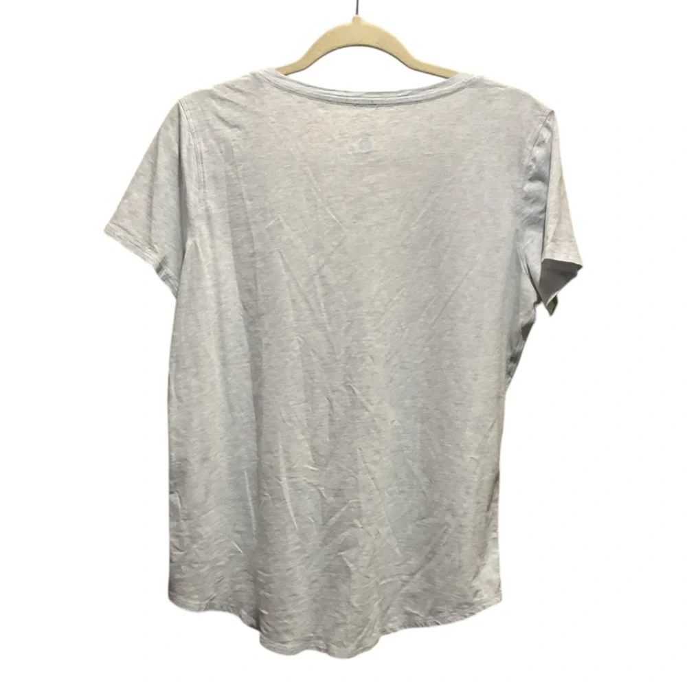 🍋 Lululemon Light Blue V-Neck Women's T Shirt - Picture 2 of 8